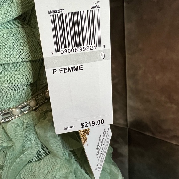 Say Yes to The Dress NWT Mint Green Long Formal Gown Dress.  Size 0 - Picture 7 of 9